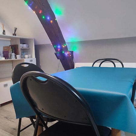 Grand Appartement Chaleureux Mirebeau-sur-Beze Esterno foto
